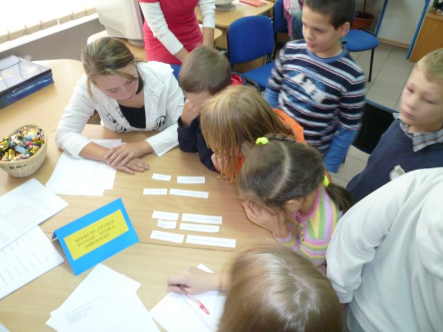 dziebibliotekszkolnych201018.jpg