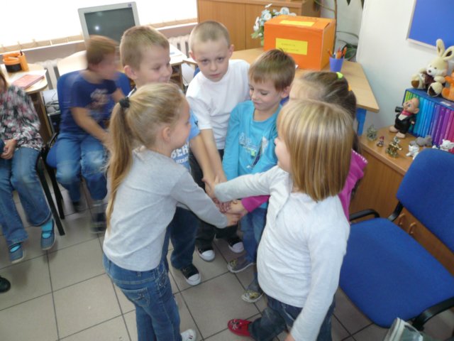 dziebibliotekszkolnych201022.jpg