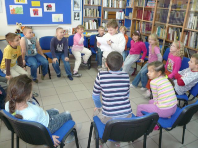 dziebibliotekszkolnych20105.jpg