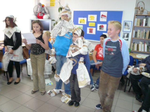 dziebibliotekszkolnych201065.jpg