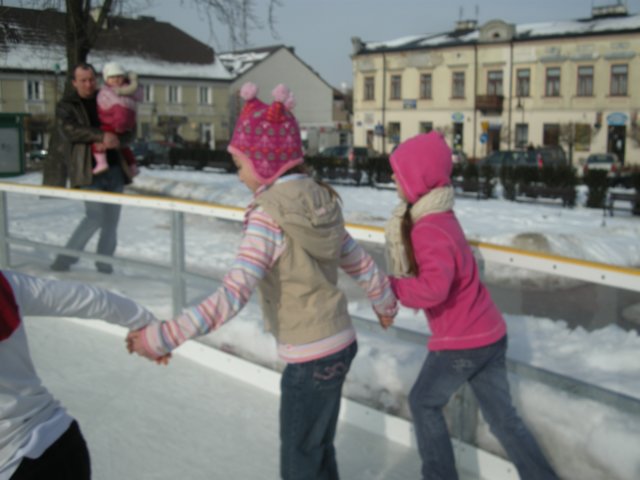 lodowiskoiia201040.jpg