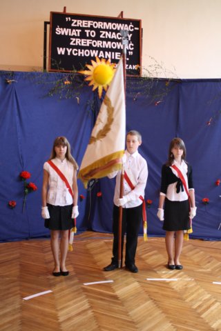 sztandar037.jpg