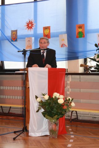 sztandar084.jpg