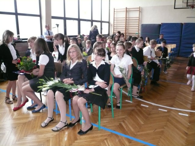 zakoczenierokuszkolnegoklas69.jpg