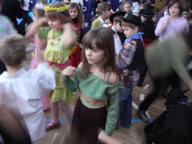 balkarnawaowy2009klasy1c13.jpg