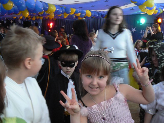 balkarnawaowy2009klasy1c5.jpg