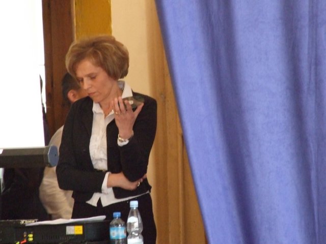 akademia072.jpg