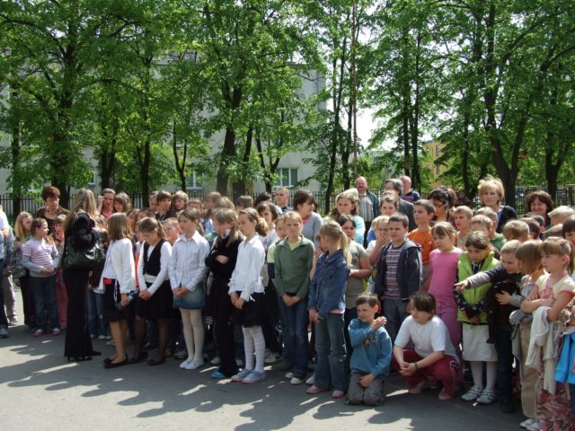 akademia144.jpg