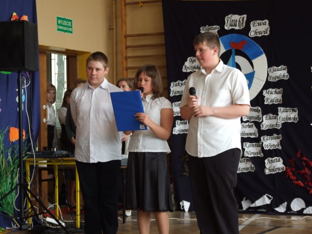 zakoczenierokuszkolnegoczerwiec2009018.jpg