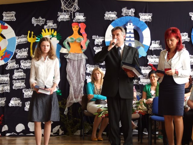 zakoczenierokuszkolnegoczerwiec2009095.jpg