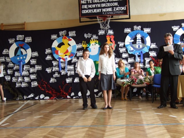 zakoczenierokuszkolnegoczerwiec2009125.jpg