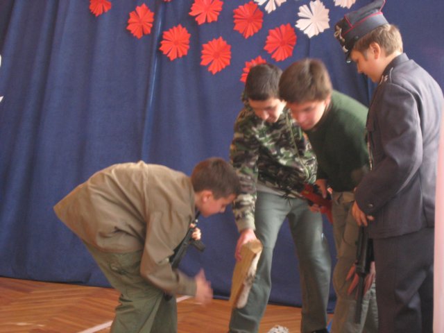 dzieniepodlegoci2010klasy4620114.jpg
