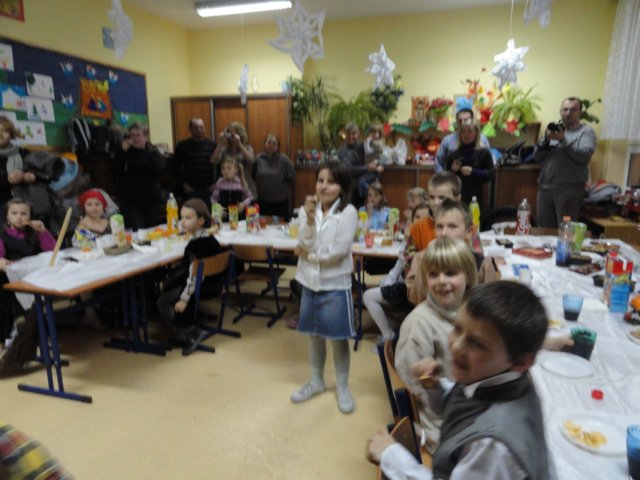 jaseka2dxii201037.jpg