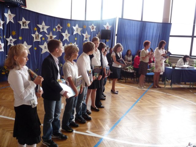 zakonczenierokuszkolnego2009_201032.jpg