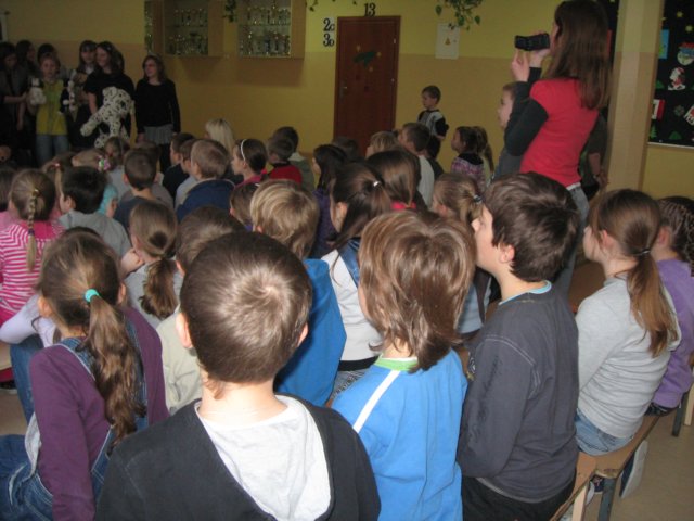 przedstawieniepsyikotywnaszejszkoleklasavcivia25.jpg