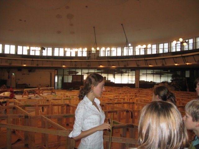 wycieczkadoteatruwielkiegoklasavcivialistopad201021.jpg