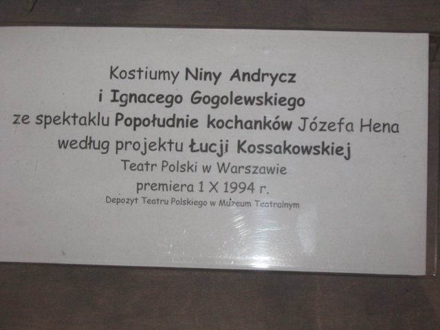 wycieczkadoteatruwielkiegoklasavcivialistopad201031.jpg
