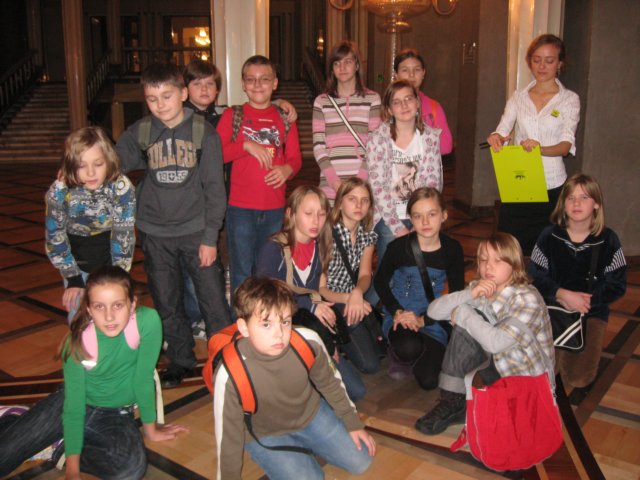 wycieczkadoteatruwielkiegoklasavcivialistopad201034.jpg