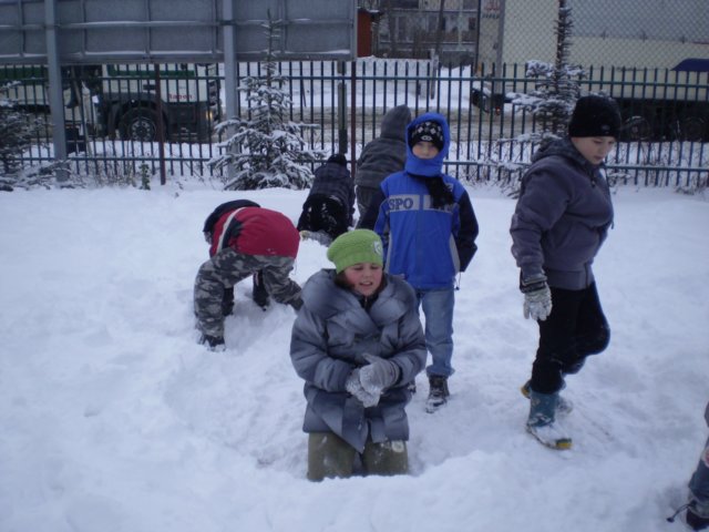 zabawynaniegu20103.jpg