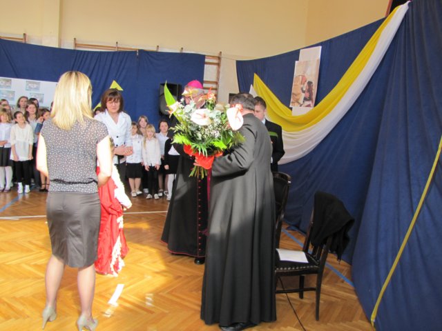 spotkaniezbiskupem16marca201144.jpg