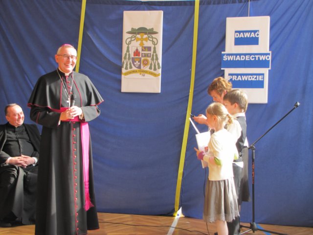 spotkaniezbiskupem16marca201160.jpg