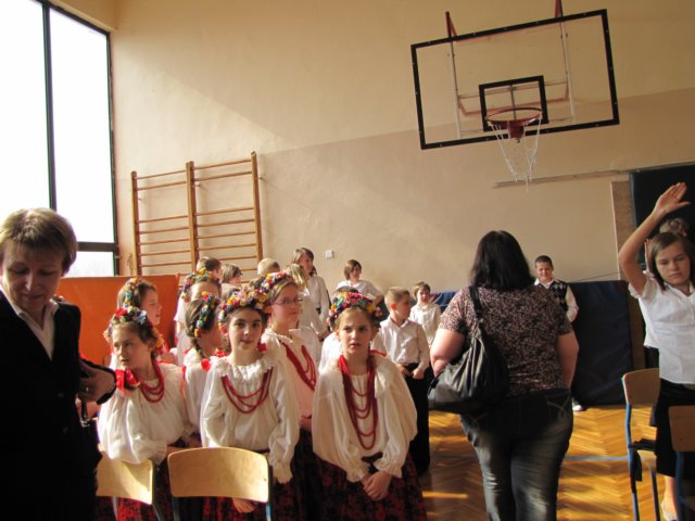 spotkaniezbiskupem16marca201166.jpg