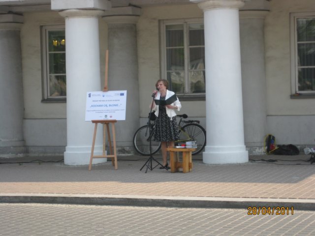 iv2011otwarcieciekihist39.jpg