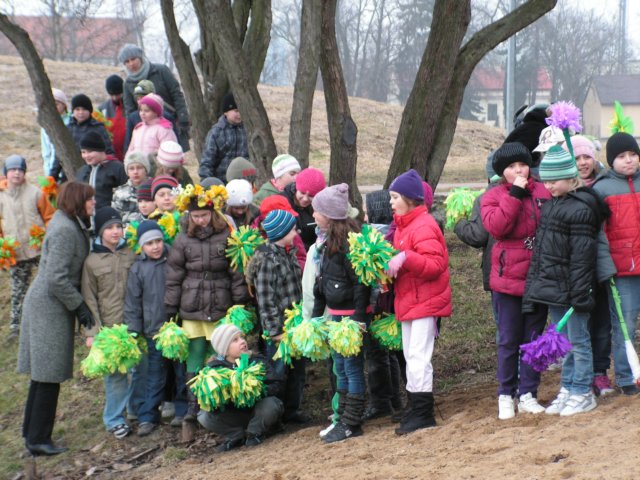 powitaniewiosny2011klasyiiii12.jpg