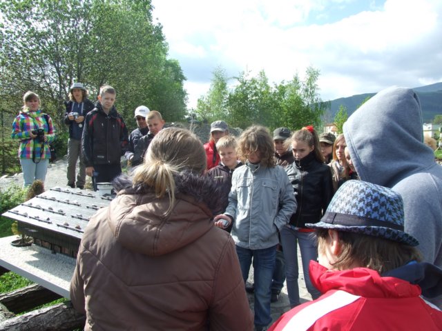 hmuzeumminiatur12v201137.jpg