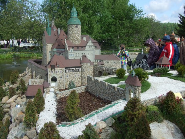 hmuzeumminiatur12v201145.jpg