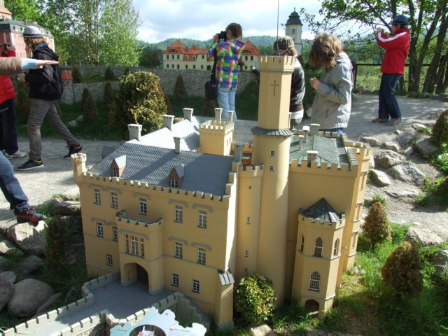 hmuzeumminiatur12v201151.jpg