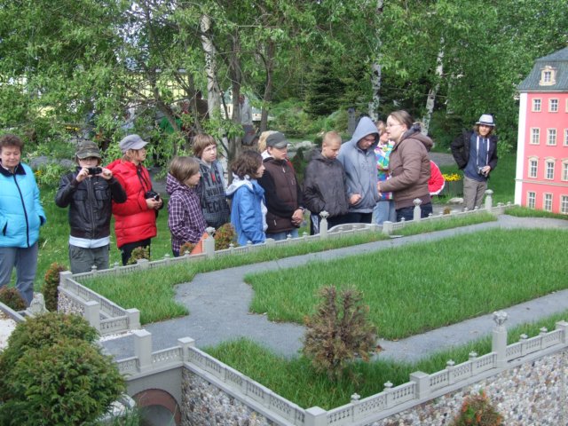 hmuzeumminiatur12v201154.jpg