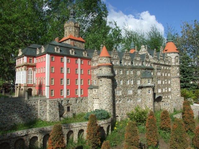 hmuzeumminiatur12v201156.jpg