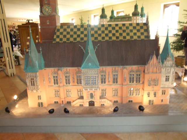 hmuzeumminiatur12v201174.jpg