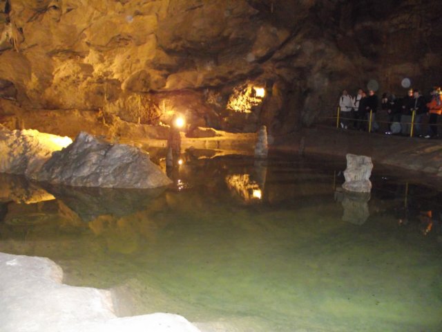 kjaskiniabelianskaiv201158.jpg