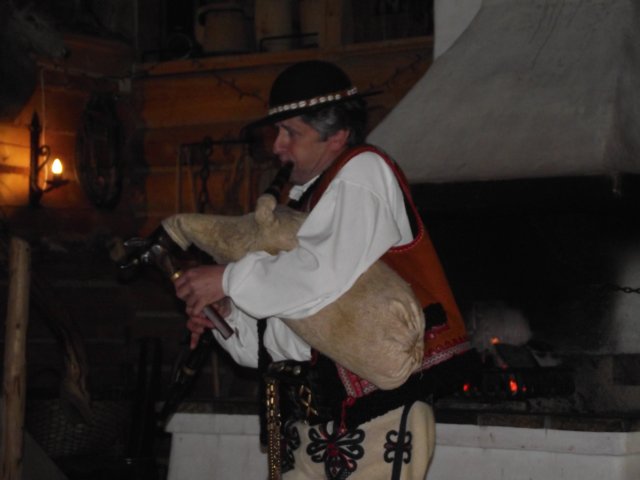 nmurzasichleiv201112.jpg