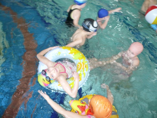 basenwgrodziskumazowieckim201120.jpg