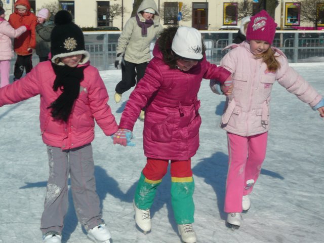 lodowiskowboniu201129.jpg
