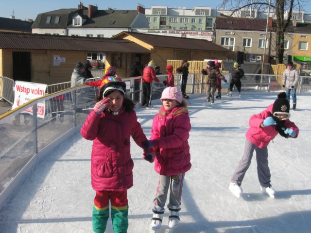 lodowiskowboniu201138.jpg