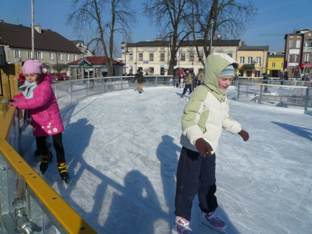 lodowiskowboniu20117.jpg