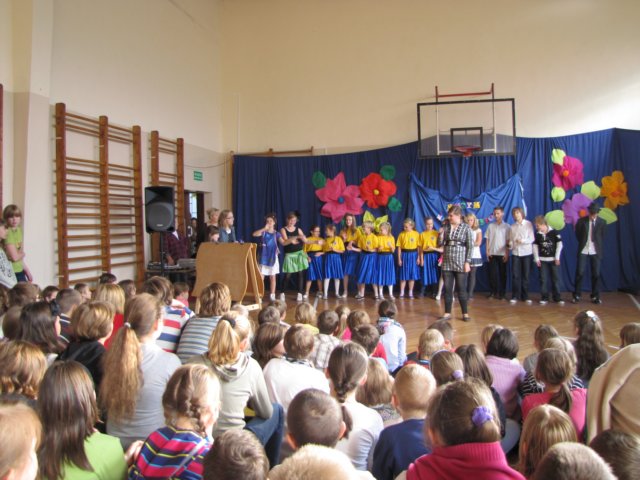 dzienauczyciela13x2011.jpg