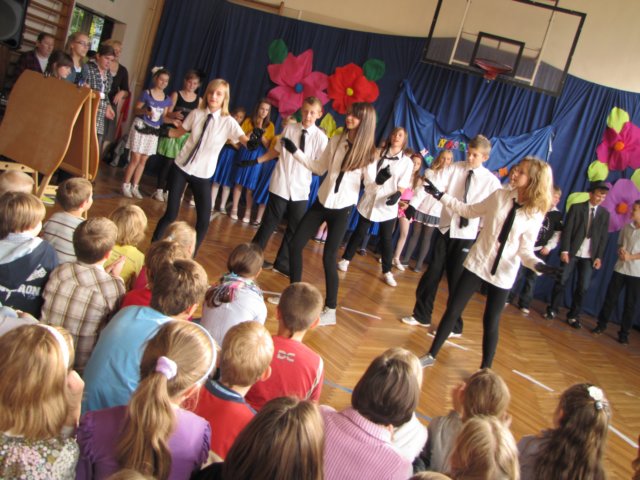 dzienauczyciela13x201126.jpg