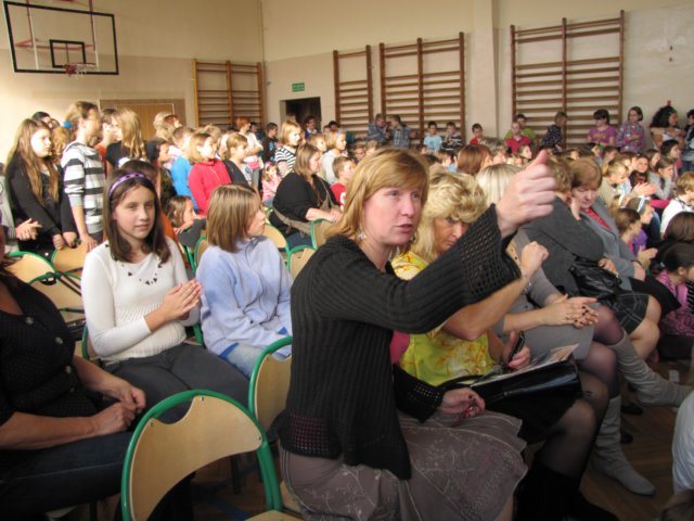 dzienauczyciela13x20114.jpg