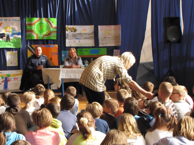 spotkaniezpolicjantami12x20119.jpg