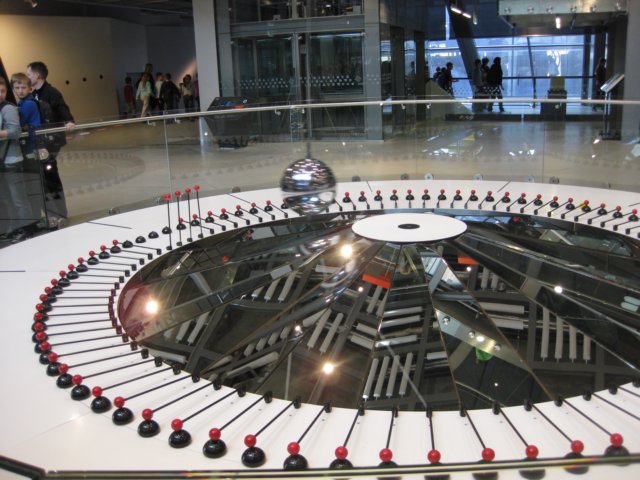 iiacentrumkopernika20126.jpg