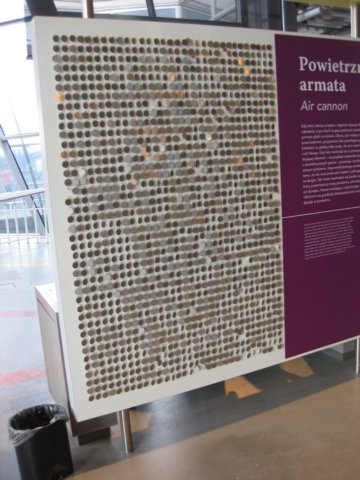 iiacentrumkopernika201299.jpg
