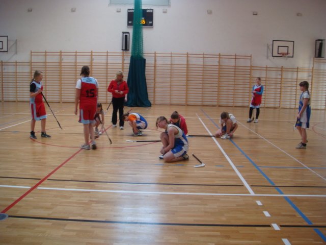 gminnyturniejunihokeja201235.jpg