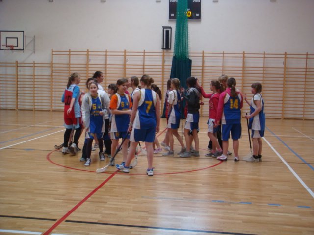 gminnyturniejunihokeja201239.jpg