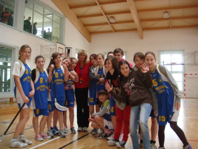 gminnyturniejunihokeja201240.jpg
