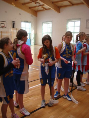 gminnyturniejunihokeja201255.jpg